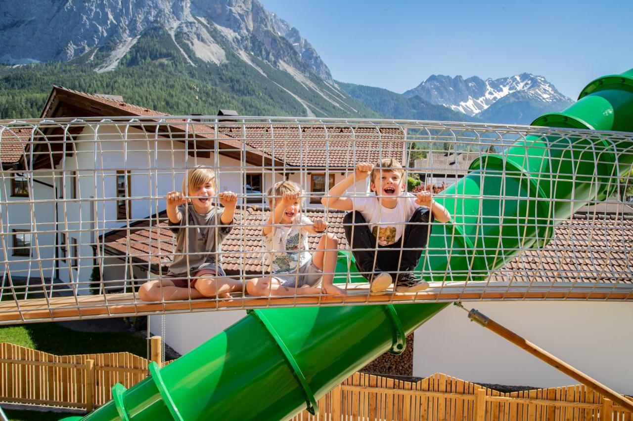 Hotel Tirolerhof - Familotel Zugspitze 埃尔瓦尔德 外观 照片