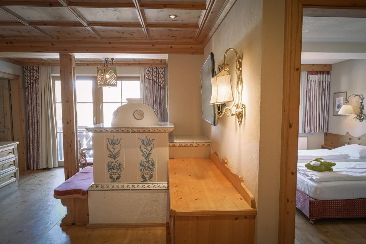 Hotel Tirolerhof - Familotel Zugspitze 埃尔瓦尔德 外观 照片