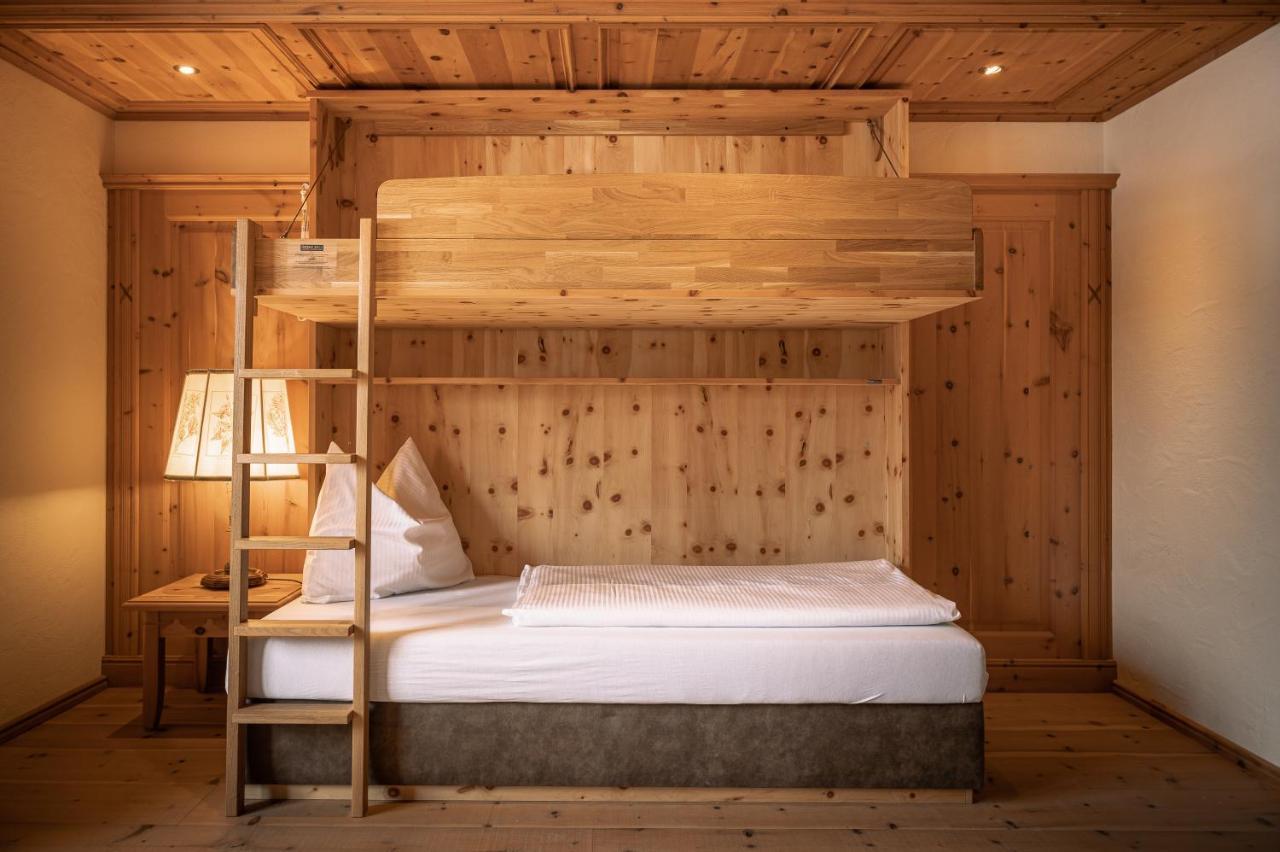 Hotel Tirolerhof - Familotel Zugspitze 埃尔瓦尔德 外观 照片