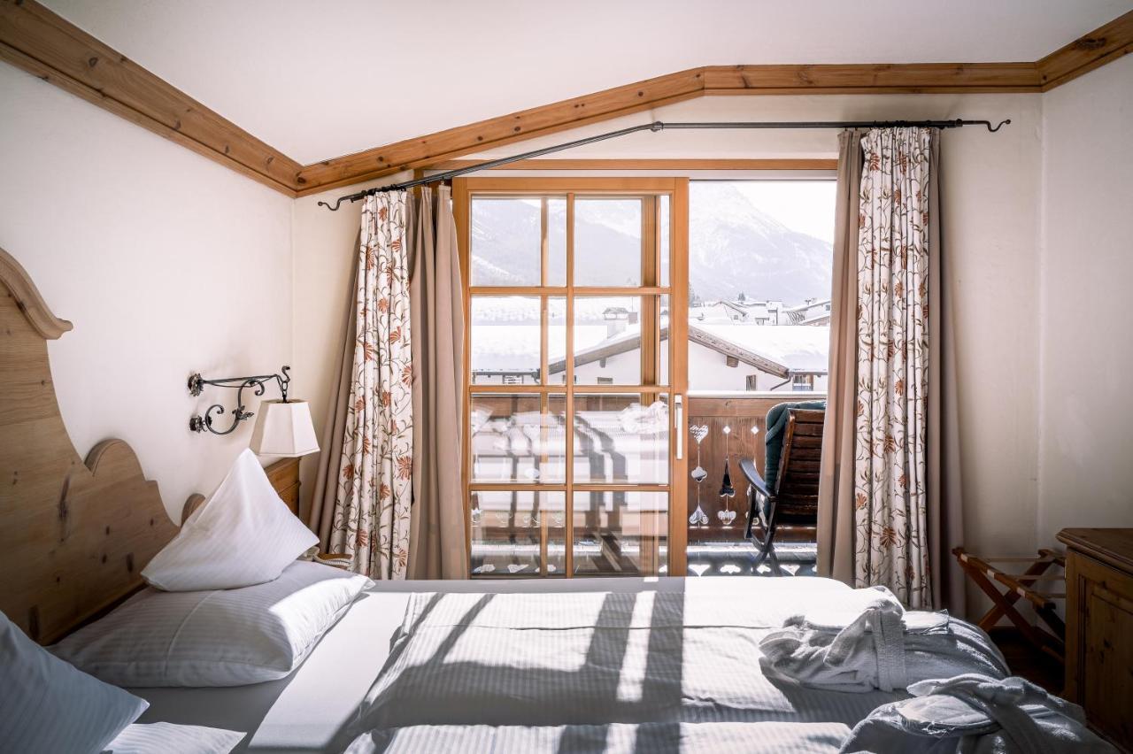 Hotel Tirolerhof - Familotel Zugspitze 埃尔瓦尔德 外观 照片