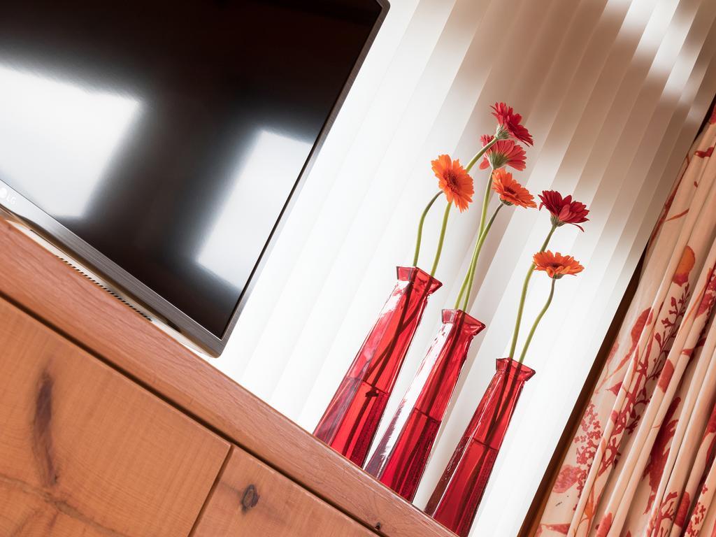 Hotel Tirolerhof - Familotel Zugspitze 埃尔瓦尔德 外观 照片
